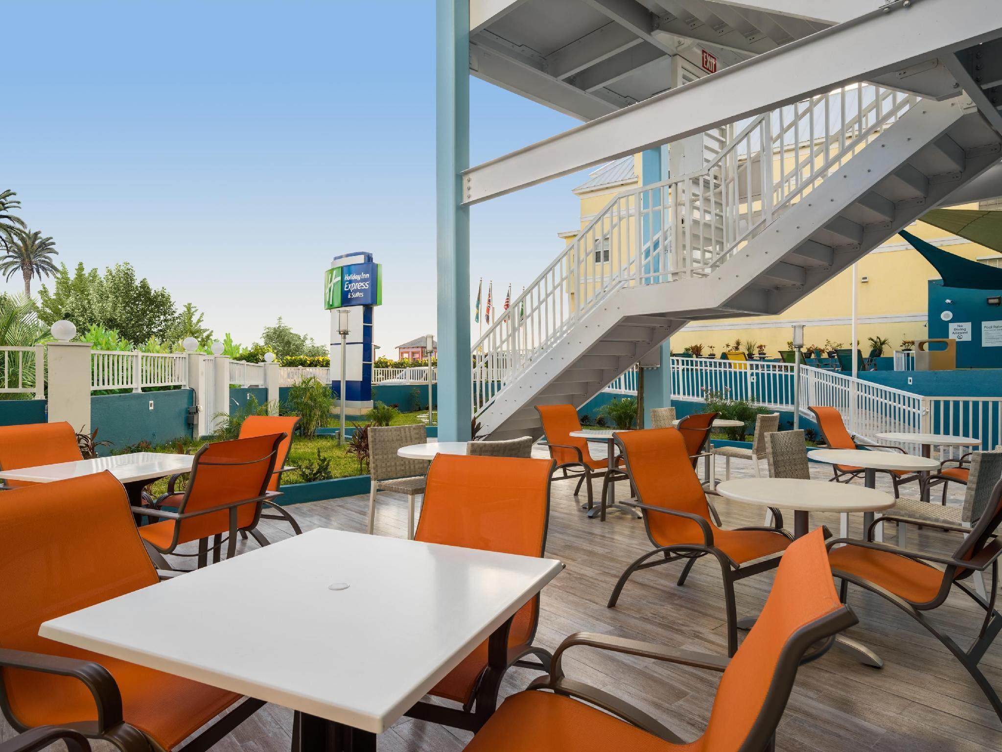 Holiday Inn Express & Suites Nassau By Ihg Exterior foto